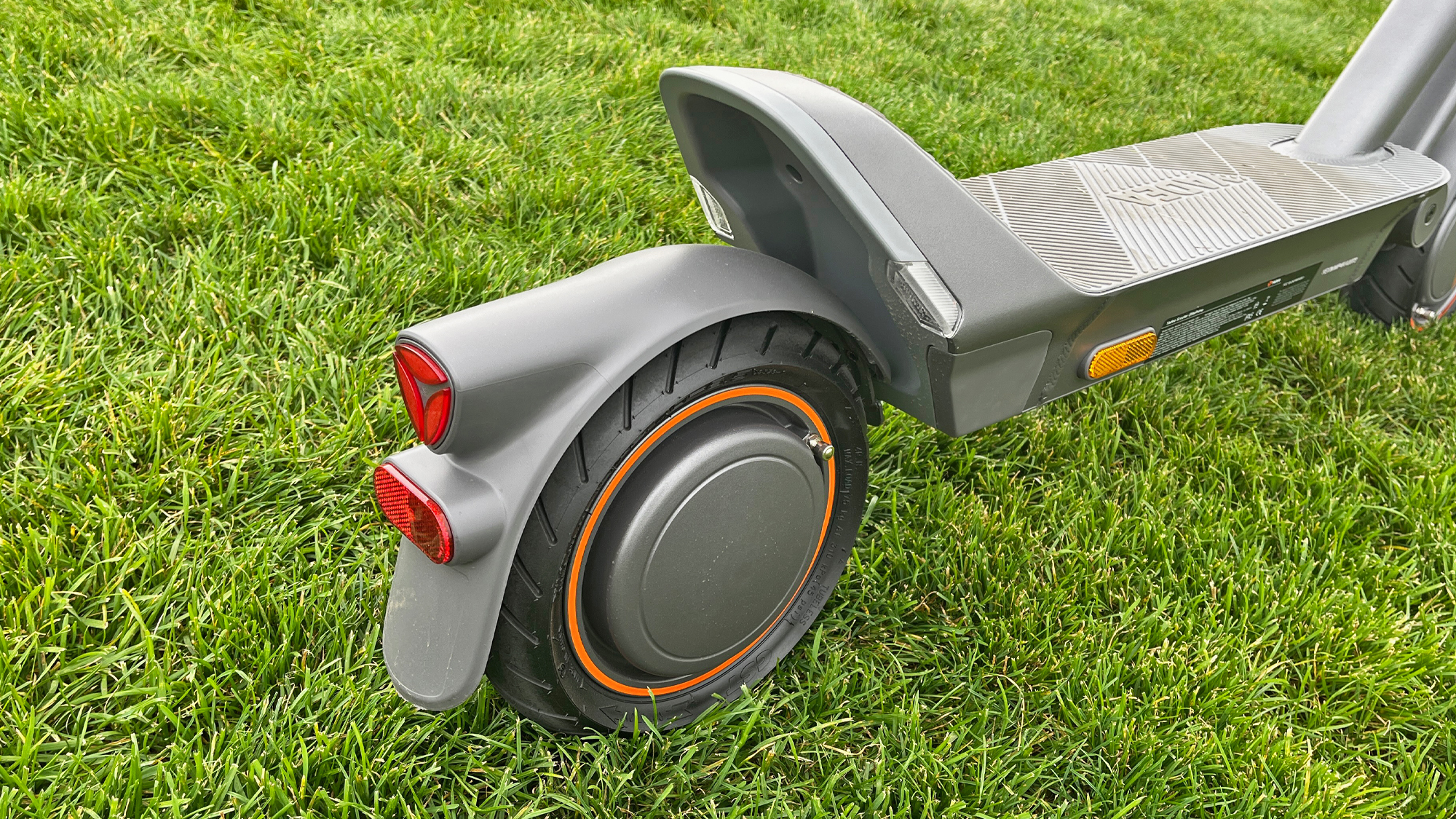 Futuristic Vibes: Introducing the Yadea Elite Prime Electric Scooter with  Polymer Suspension! 